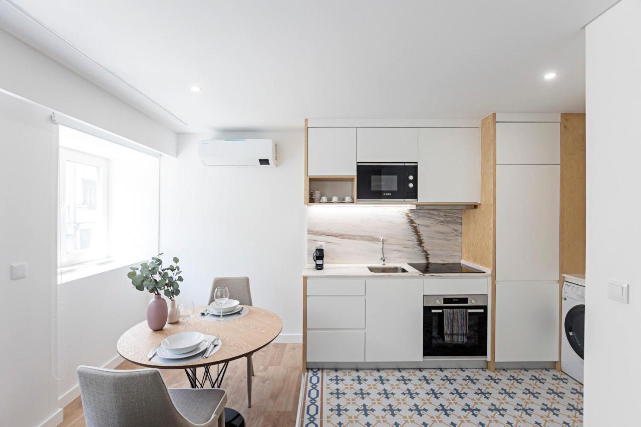 Urban House By Lovelystay OOporto Esterno foto